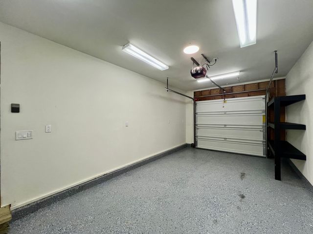 29 Kathleen Drive APT 1B, Windham, CT 06226