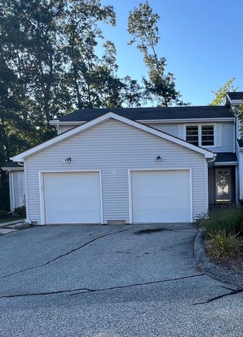 29 Kathleen Drive APT 1B, Windham, CT 06226