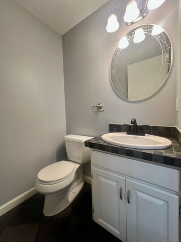 29 Kathleen Drive APT 1B, Windham, CT 06226
