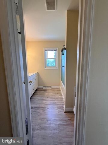 344 KELLOGG MILL RD, Fredericksburg, VA 22406