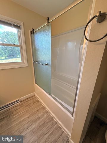 344 KELLOGG MILL RD, Fredericksburg, VA 22406