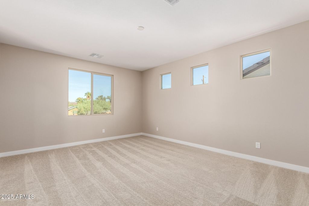 Image 16 of property listing at 8920 E COVINA Street, Mesa, AZ 85207