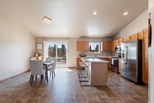 118 E RIVER DRIVE, De Pere, WI 54115