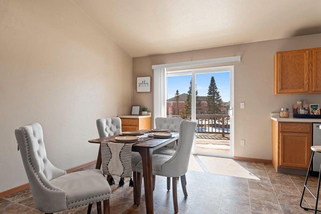 118 E RIVER DRIVE, De Pere, WI 54115