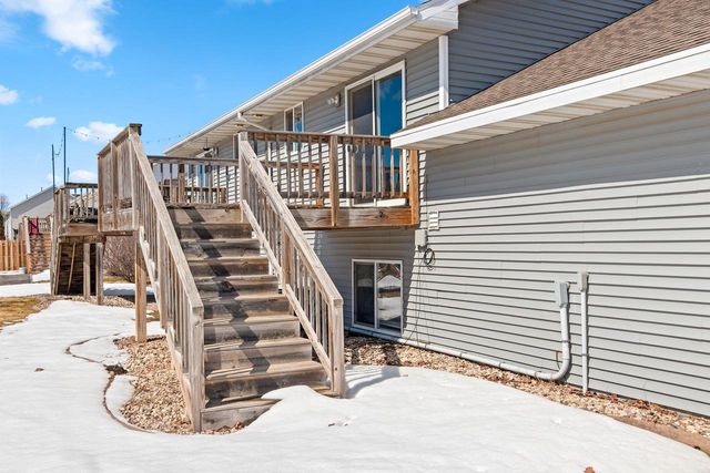 118 E RIVER DRIVE, De Pere, WI 54115