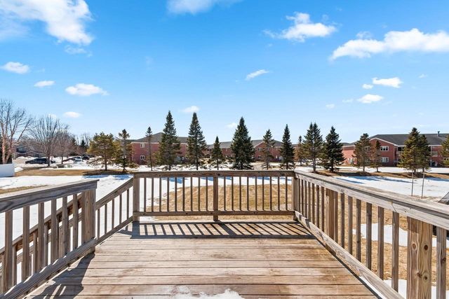 118 E RIVER DRIVE, De Pere, WI 54115