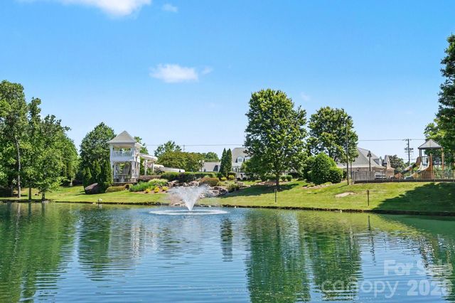 8435 Whitehawk Hill Road, Waxhaw, NC 28173