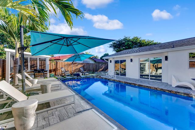 707 W Boulevard Chatelaine, Delray Beach, FL 33445