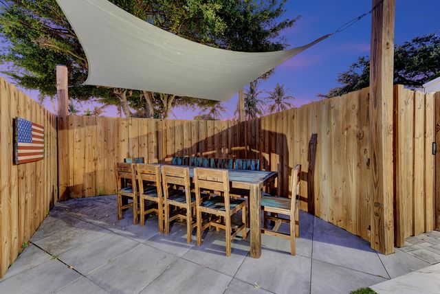 707 W Boulevard Chatelaine, Delray Beach, FL 33445