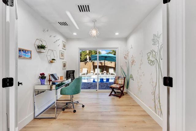 707 W Boulevard Chatelaine, Delray Beach, FL 33445