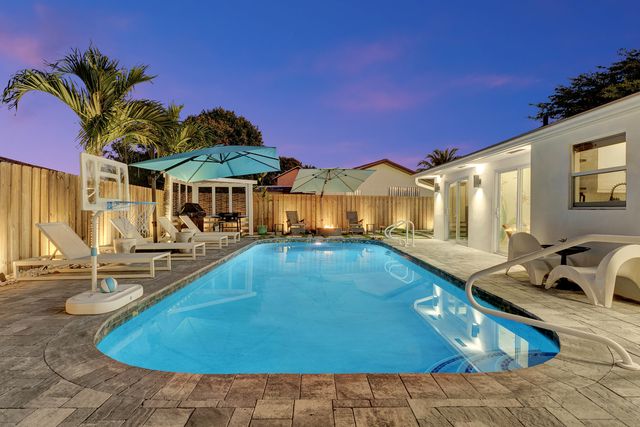 707 W Boulevard Chatelaine, Delray Beach, FL 33445