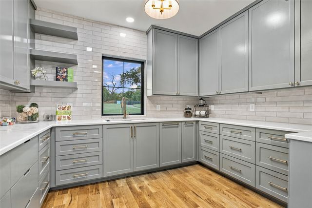 1042 Diamond Boulevard, Southlake, TX 76092