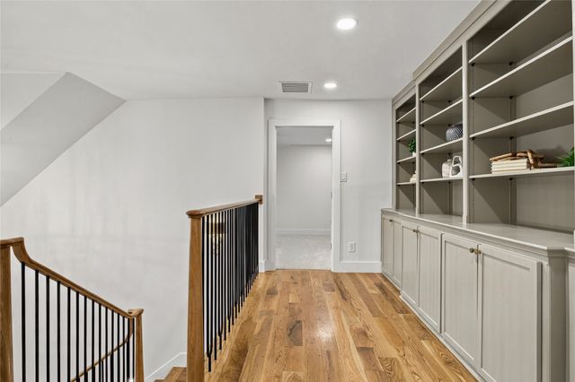 1042 Diamond Boulevard, Southlake, TX 76092