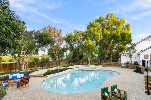 1042 Diamond Boulevard, Southlake, TX 76092