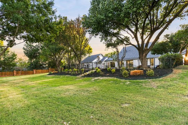 1042 Diamond Boulevard, Southlake, TX 76092