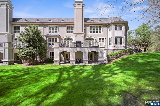 713 Bellaire Drive, Demarest, NJ 07627