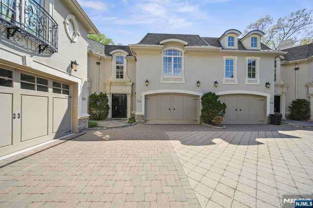 713 Bellaire Drive, Demarest, NJ 07627