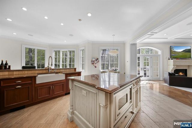 713 Bellaire Drive, Demarest, NJ 07627