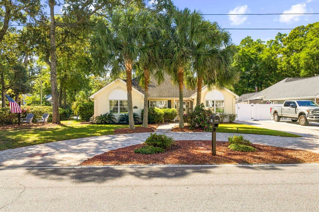 611 5th Ave. N, Surfside Beach, SC 29575 — photo 2