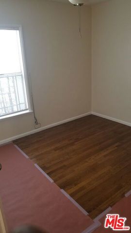 1414 W 25th Street, Los Angeles, CA 90007