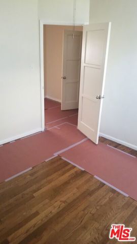 1414 W 25th Street, Los Angeles, CA 90007