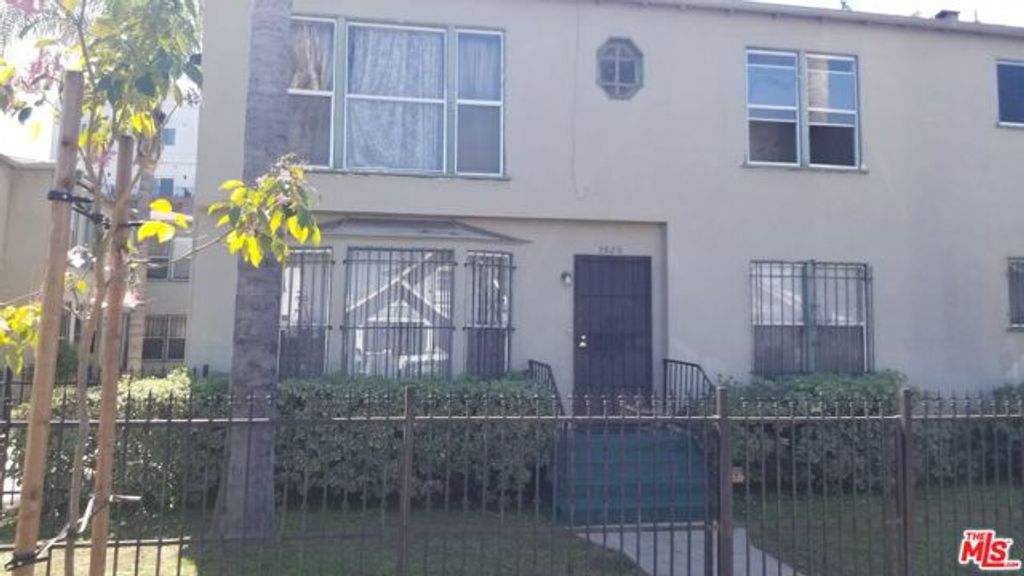 1414 W 25th Street, Los Angeles, CA 90007