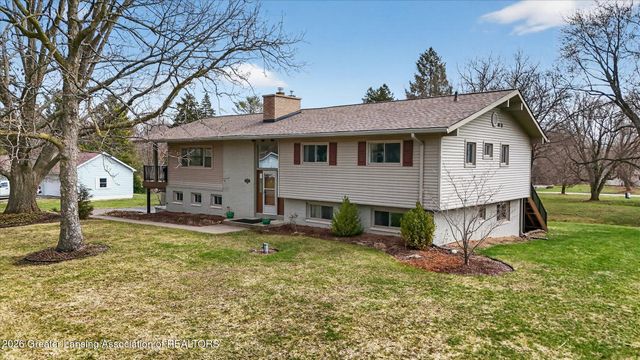 13780 Hamersley Drive, Bath, MI 48808
