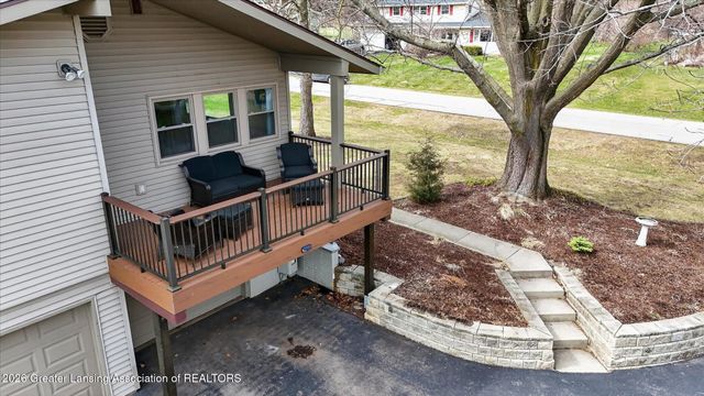 13780 Hamersley Drive, Bath, MI 48808