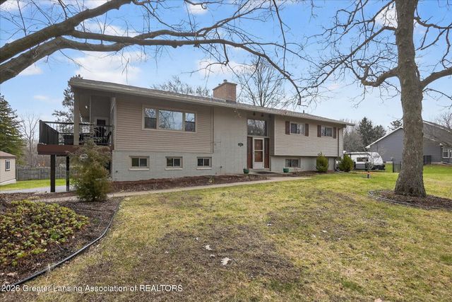 13780 Hamersley Drive, Bath, MI 48808