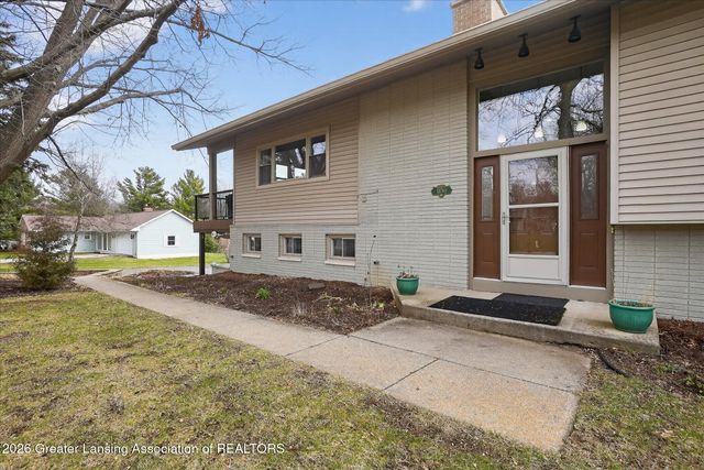 13780 Hamersley Drive, Bath, MI 48808