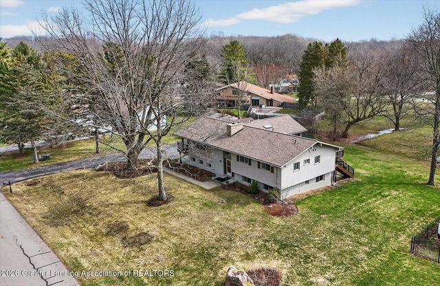 13780 Hamersley Drive, Bath, MI 48808