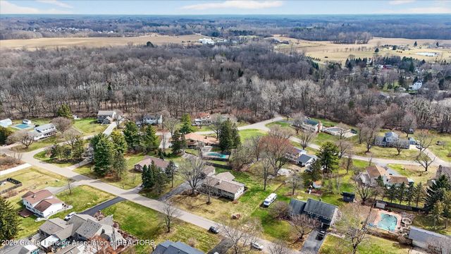 13780 Hamersley Drive, Bath, MI 48808