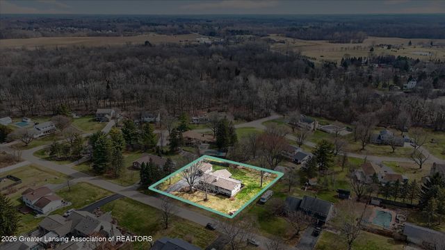 13780 Hamersley Drive, Bath, MI 48808