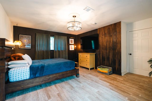 419 Magnolia Bend, New Caney, TX 77357