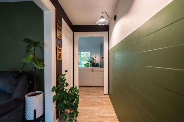 419 Magnolia Bend, New Caney, TX 77357