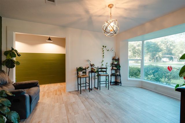 419 Magnolia Bend, New Caney, TX 77357