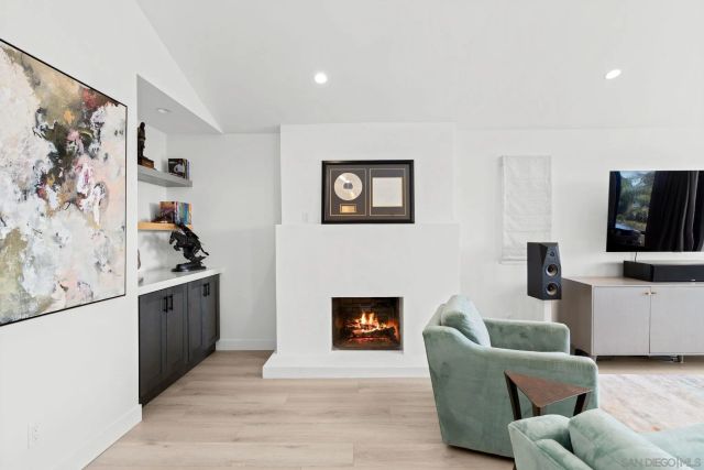 4525 Alhambra St, San Diego, CA 92107