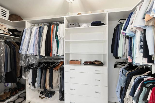 4525 Alhambra St, San Diego, CA 92107