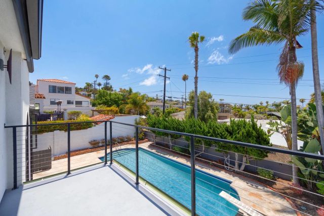 4525 Alhambra St, San Diego, CA 92107