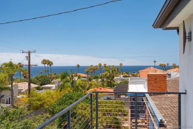 4525 Alhambra St, San Diego, CA 92107