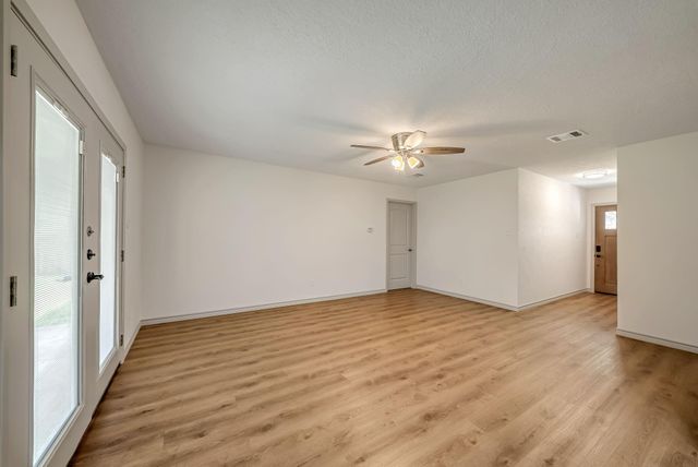 1109 Warren Street, Deer Park, TX 77536