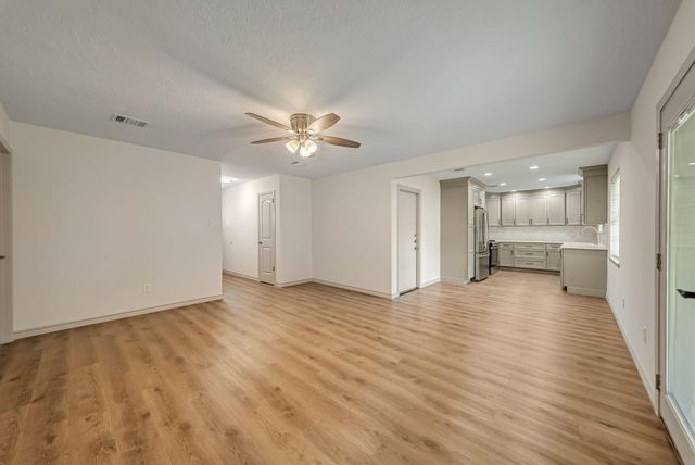 1109 Warren Street, Deer Park, TX 77536