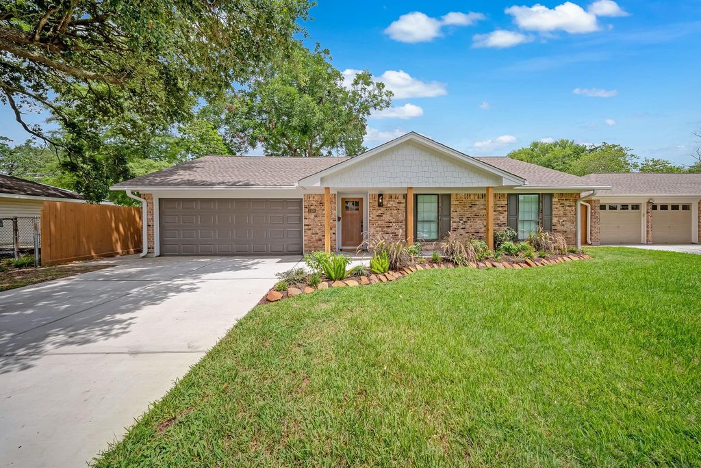 1109 Warren Street, Deer Park, TX 77536