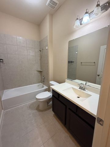 19631 Bowie Plantation Lane, Richmond, TX 77407