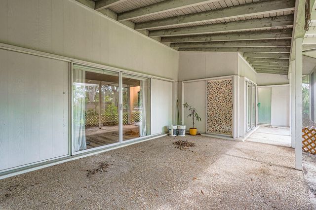 7222 MEADOWBROOK DRIVE, Sarasota, FL 34243