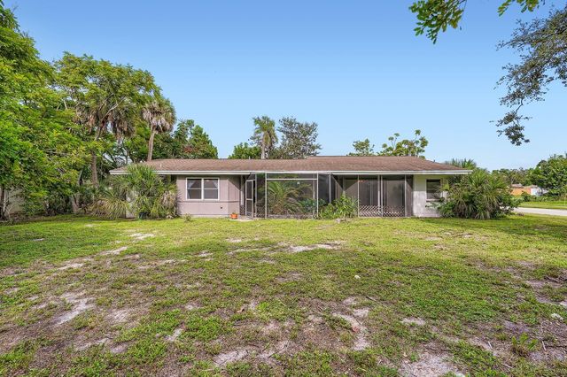 7222 MEADOWBROOK DRIVE, Sarasota, FL 34243