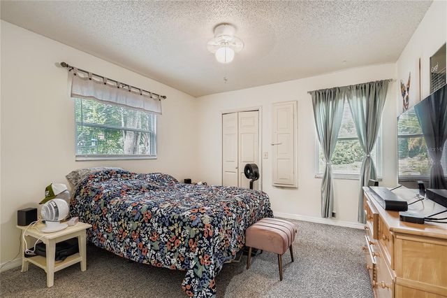 7222 MEADOWBROOK DRIVE, Sarasota, FL 34243