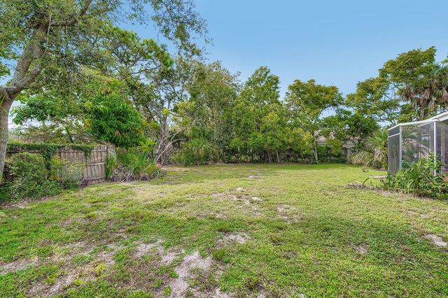 7222 MEADOWBROOK DRIVE, Sarasota, FL 34243