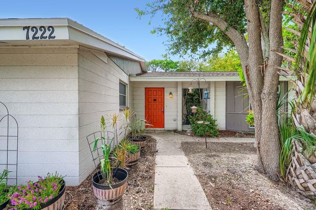 7222 MEADOWBROOK DRIVE, Sarasota, FL 34243