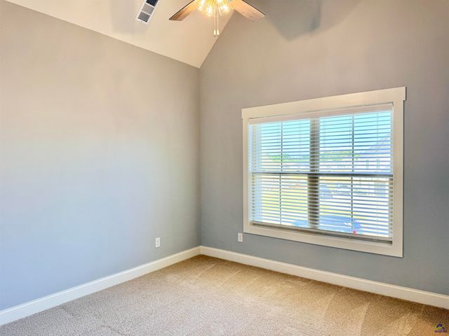 413 Bristleleaf Path, Kathleen, GA 31047